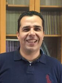 Γιώργος Τσιναράκης